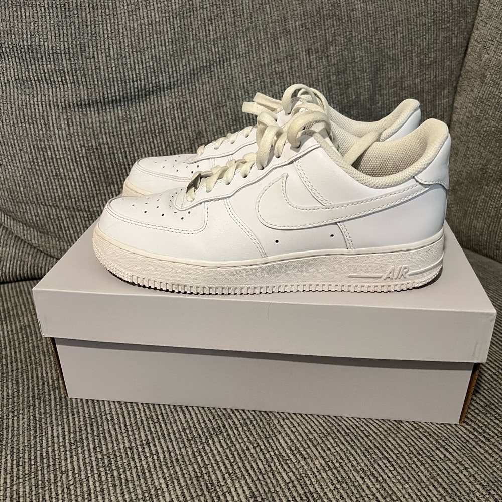 White Nike Air Force zone Sneakers
